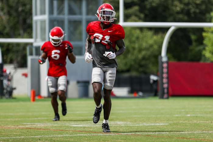 ED9A17BC-B3DB-48C7-866D-01720822E5FD